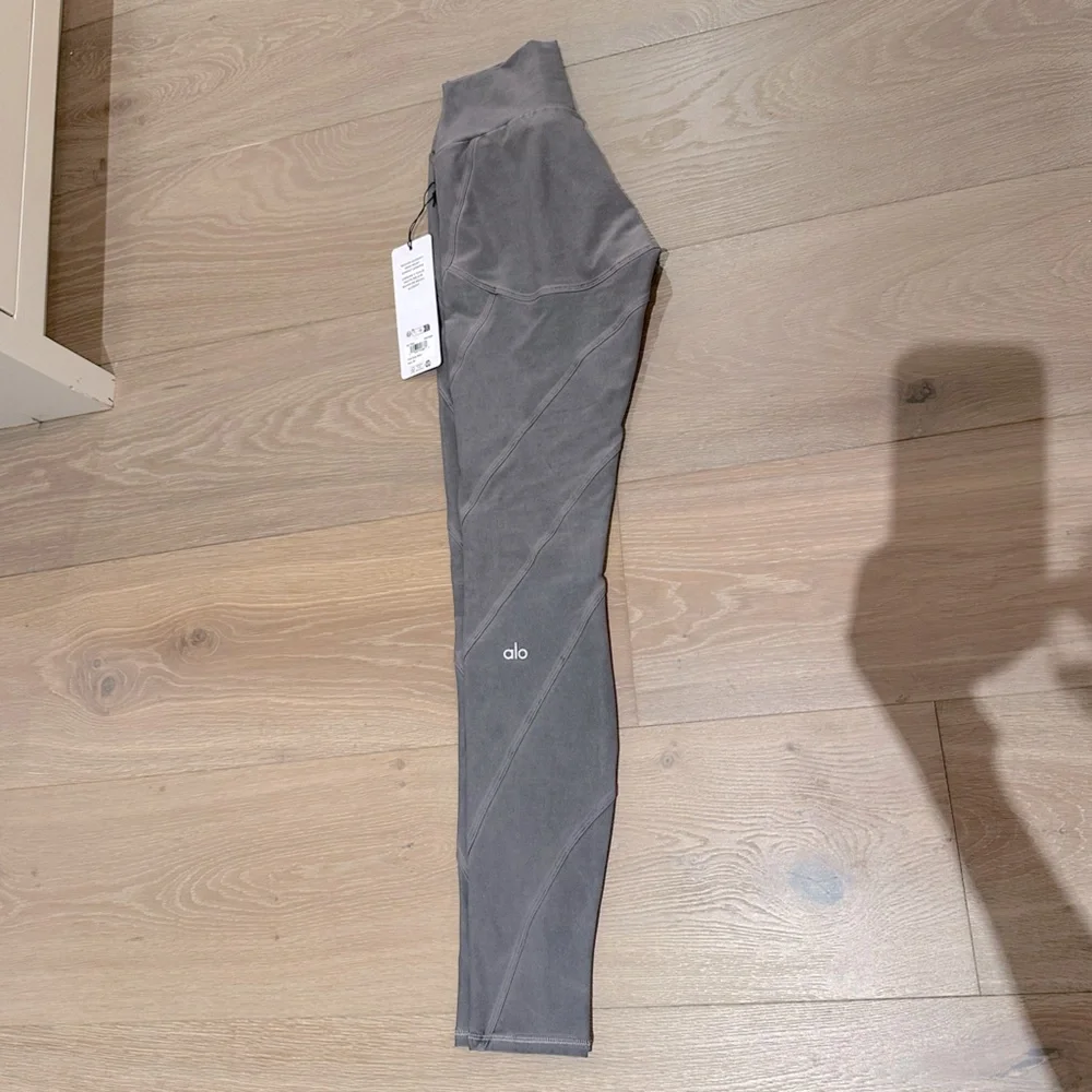 NWT 🌟 ALO yoga alosoft High-Waisted Sunray Leggings - Picture 2 of 12